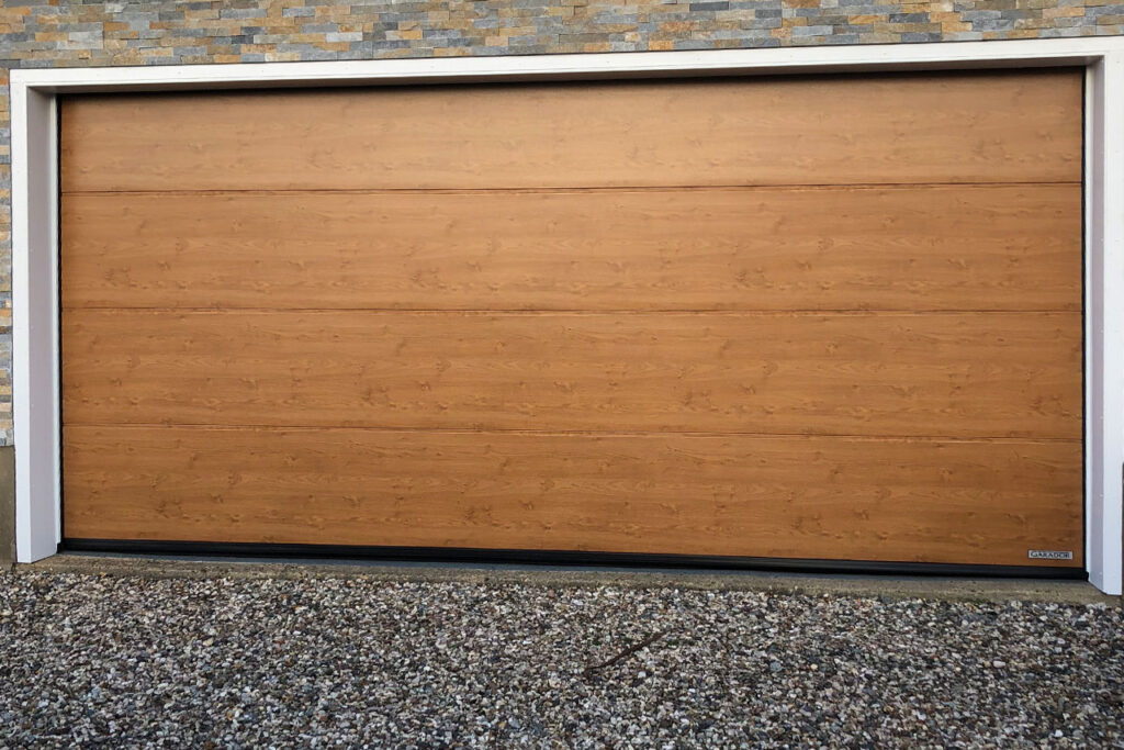 sectional-door-installed-by-laporte-001